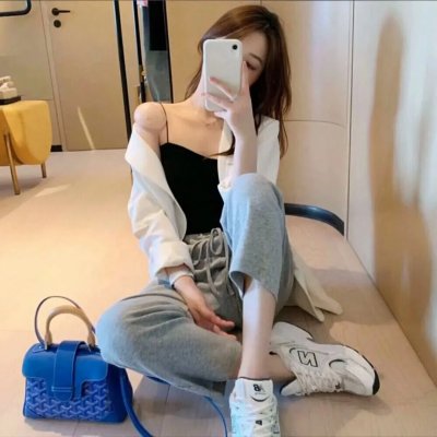 午夜的太阳 封面